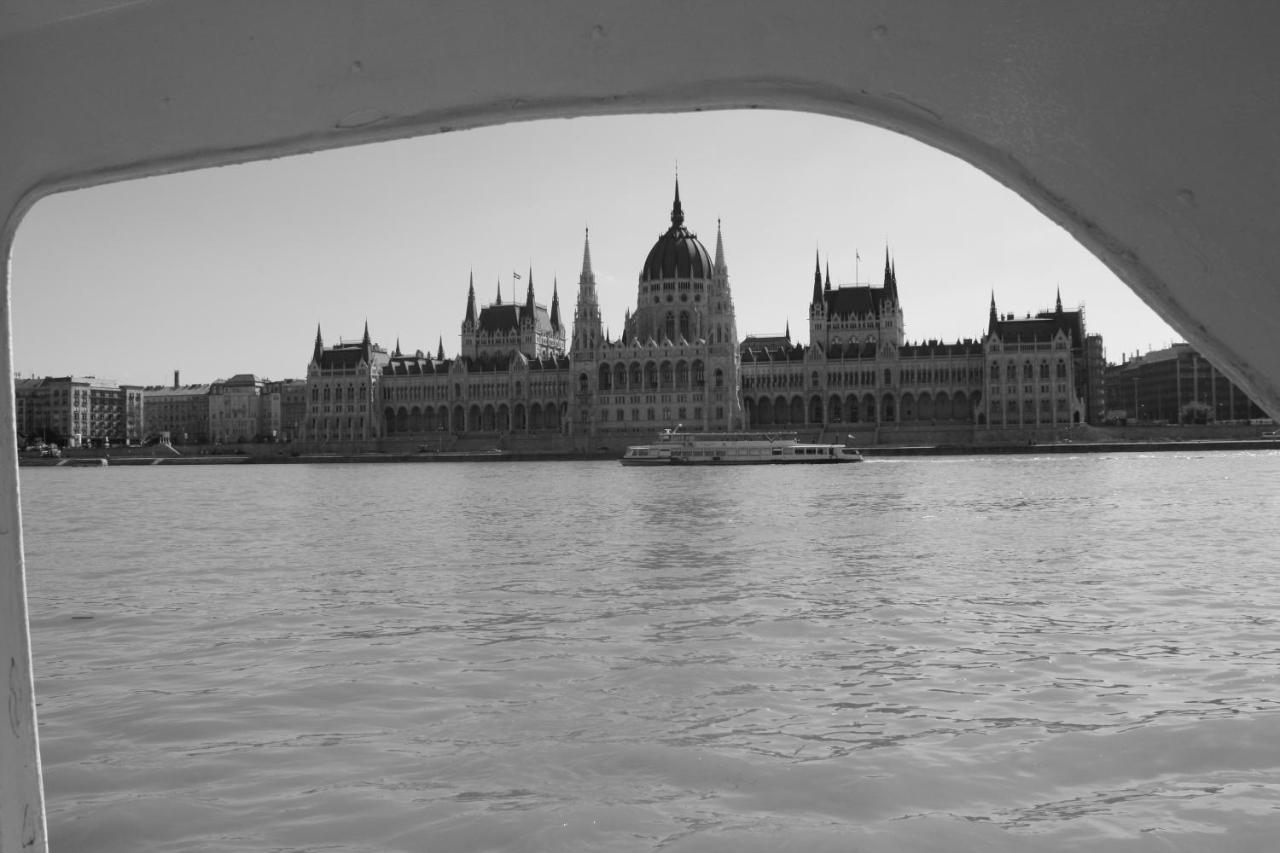 Casina Di Tea Budapest Bagian luar foto
